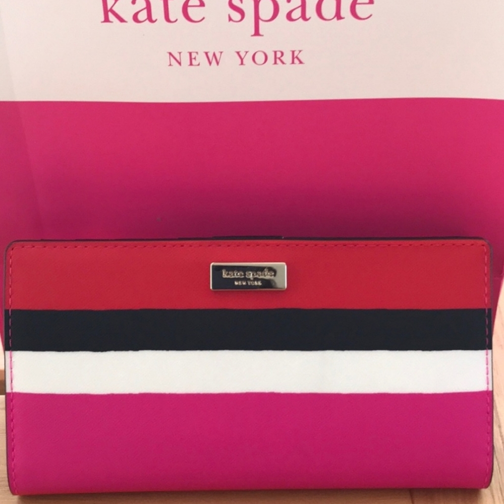 Kate Spade Wallet♠️♥️♠️♥️new